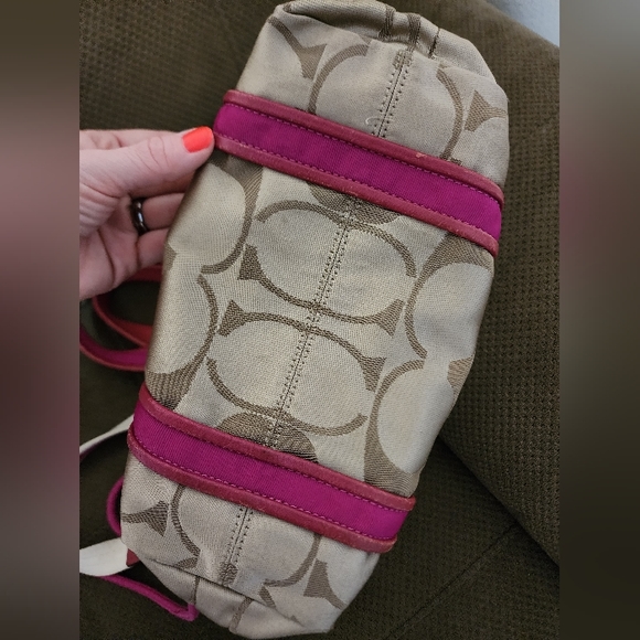 Coach Poppy Signature C Spotlight Pocket Tote Khaki/Pink - Picture 2 of 7